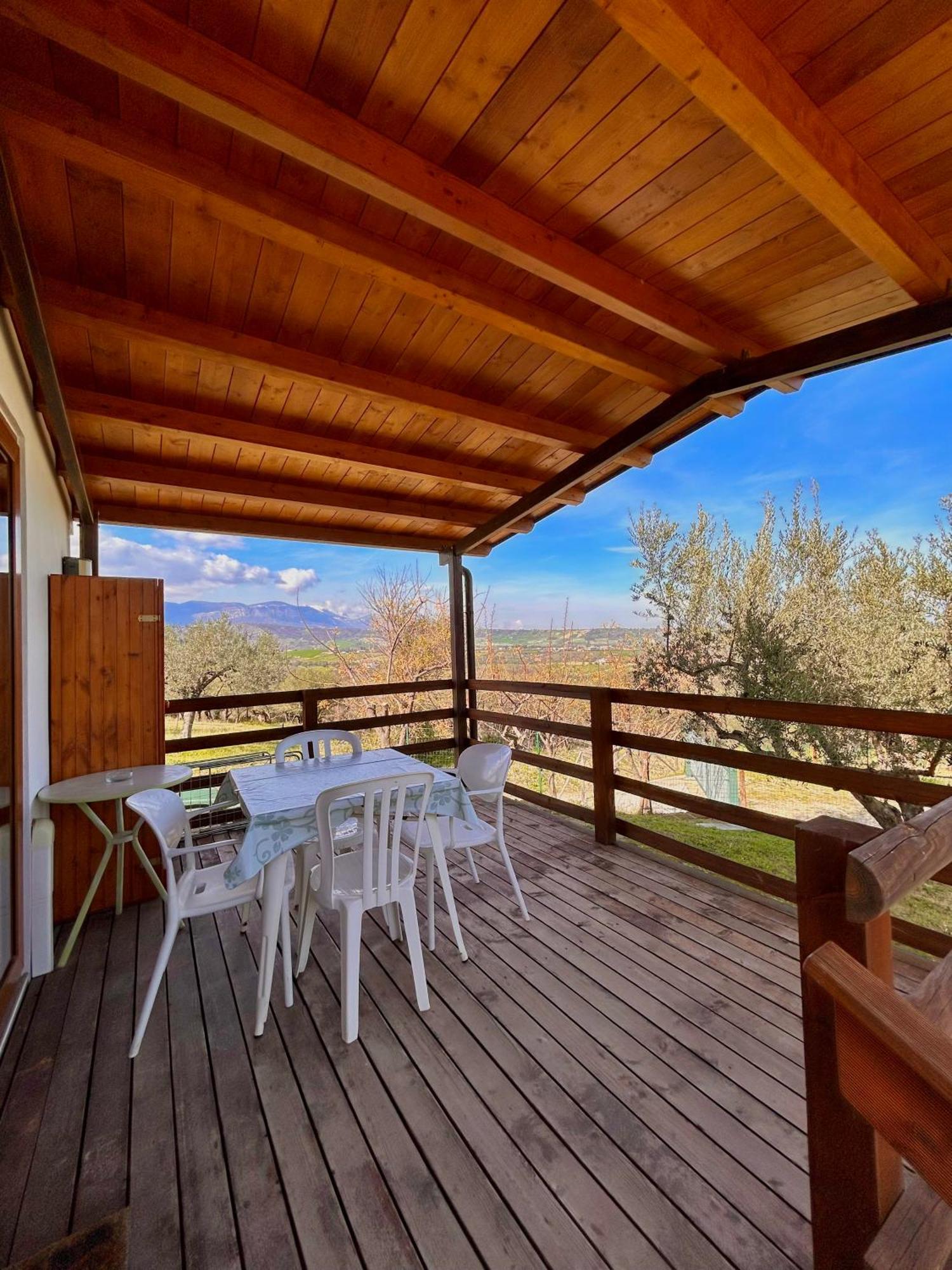 Villa Oasi Macerina Alanno Esterno foto